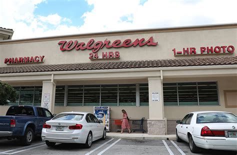 walgreens pharmacy delivery near me.